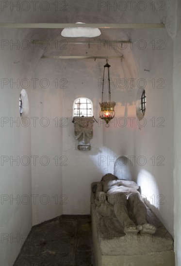 Built in 1646, replica of the Holy Sepulchre in the crypt, St., Sankt, Saint