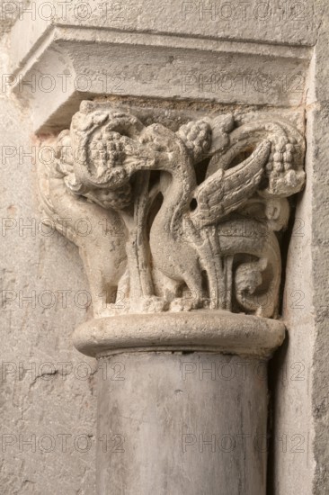 Brauweiler near Pulheim, St Nicholas Abbey Church, choir, portal on the south side, right capital