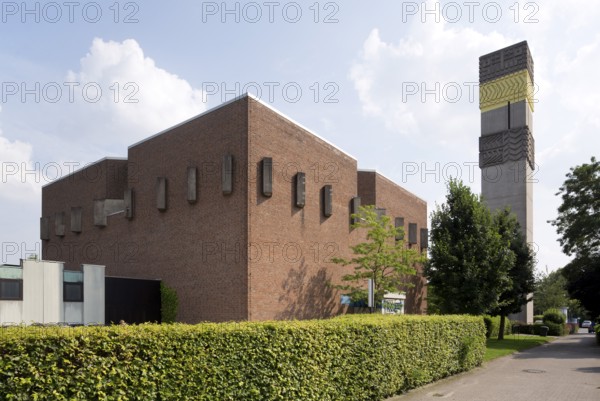 1966-1967 by Joachim G. Hanke, view from north-west, St., Sankt, Saint