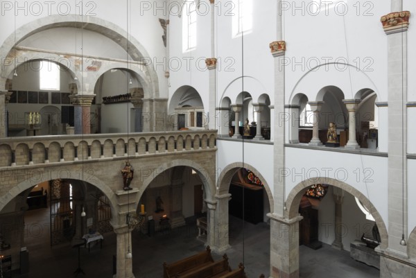View from the south gallery to the north-west to the west gallery, St., Sankt, Saint