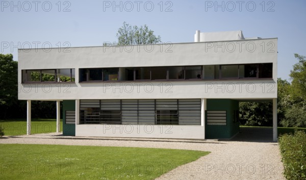 Poissy near Paris, Villa Savoye (Villa les Heures Claires) 1928-1931