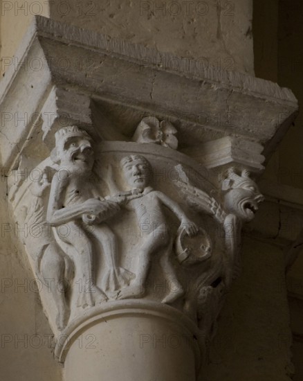 Capital in the crossing, St., Sankt, Saint