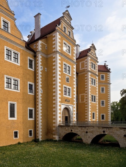 Annaburg, residence and hunting lodge, later widow's seat 1572-78 by Christoph Tendler Three-winged