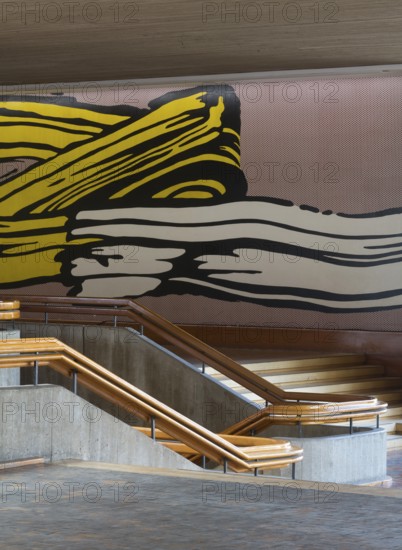 Lecture theatre foyer of the preclinical institutes with the mural by US pop artist Roy