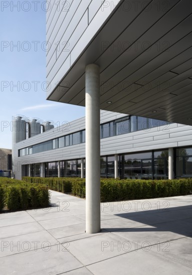 Krefeld, administration building of Rondo Food GmbH