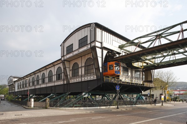 Suspension railway from Wuppertal-Oberbarmen to Wuppertal-Vohwinkel, stop Oberbarmen, Waggonhalle
