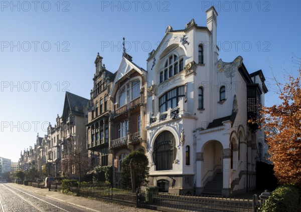 Antwerp, Art Nouveau houses in the Cogels Osylei, in front Huis Zonnebloom, Sunflower house, built