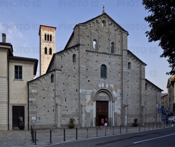 Italy Como Church of San Abbondio 88894 View from west, St., Saint, Saint