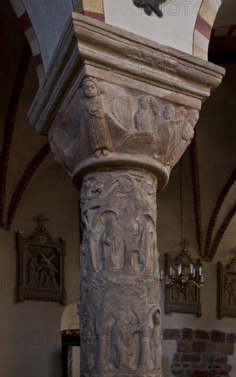 South-east Romanesque column in the nave with personifications of the virtues, St., Sankt, Saint