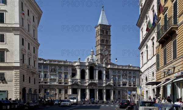 Viewed from the south-east from Via Merulana, architect Giuliano da Sangallo and Ferdinando Fugo,