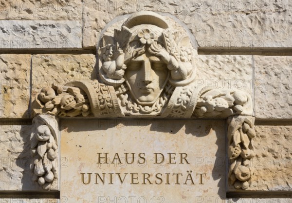 University building on Schadowplatz, former Niederrheinische Bank building