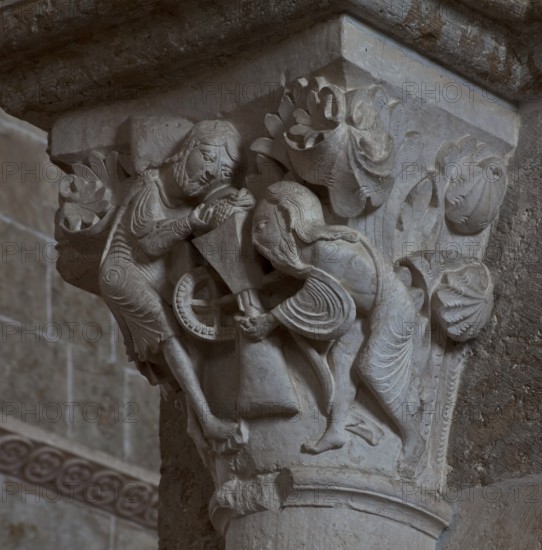 Vezelay, Basilica of Ste-Marie-Madeleine. Interior. South aisle figure capitals. St Paul and Moses