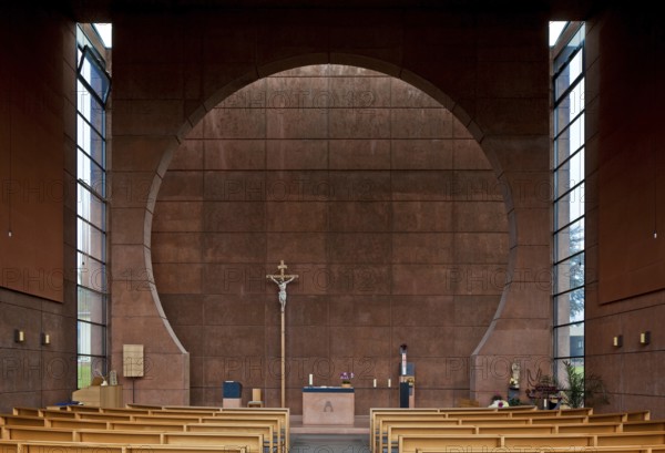 Disc-shaped portal façade, interior with omega motif, 1997-98 by Peter Böhm and Christopher