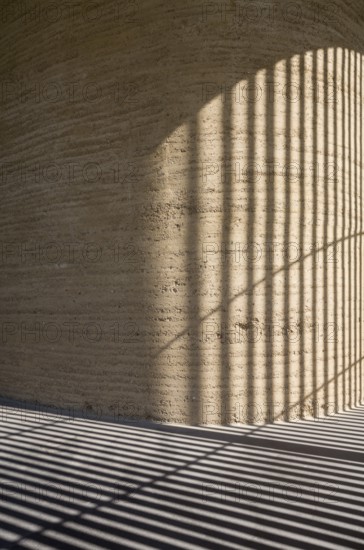 Built in 2000 by Peter Sassenroth and Rudolf Reitermann, rammed earth work: Martin Rauch, rammed