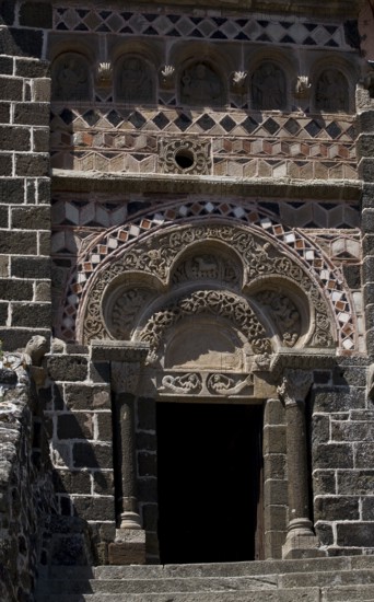Chapel Saint-Michel, Portal, St., Saint, Saint