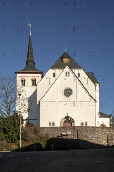 Bergisch-Gladbach, Paffrath district, St Clemens, west side