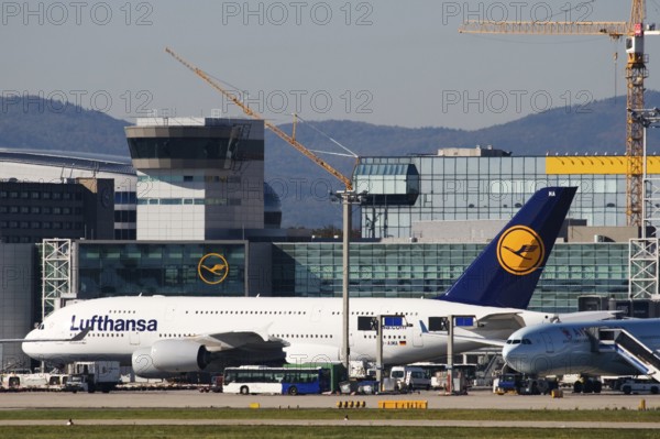 Airbus A 380 at Frankfurt International Airport, Frankfurt Airport
