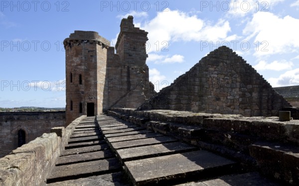 GB Scotland Lithlingow Castle 1542 Birthplace of Mary Stuart 56718