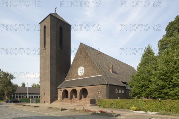 Built in 1938 by Bernhard Hopp, St., Sankt, Saint