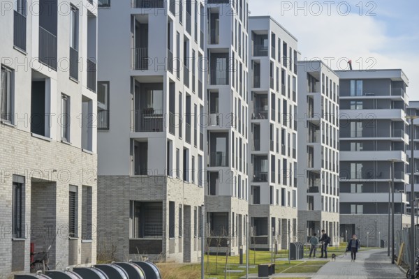 New buildings, Lauterplatz, Friedenauer Höhe development area, Friedenau, Schöneberg, Berlin,