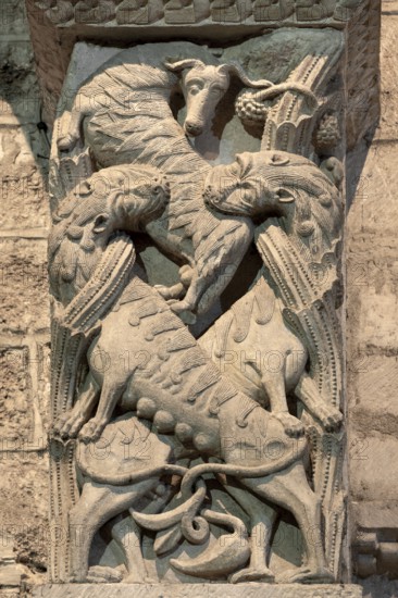 Souillac, former abbey church of Sainte-Marie, portal sculptures, relocated to the interior in the