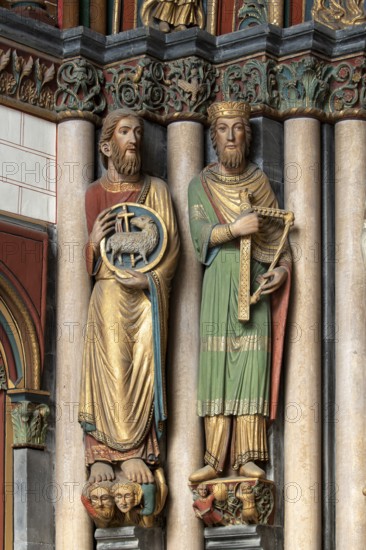 Maastricht, Basiliek van Sint Servaas (Basilica of St Servatius), mountain portal, figures on the