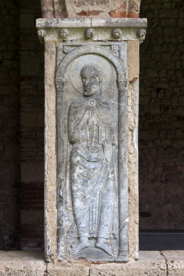 Moissac, Saint-Pierre Abbey, cloister, marble relief