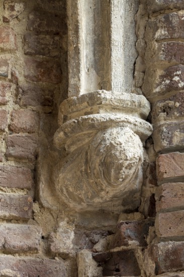 North wing of the cloister, console with nun depiction