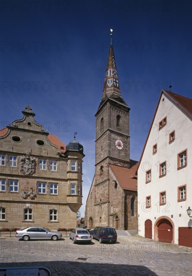 View from the market square to the Liebfrauenmünster, St., Sankt, Saint