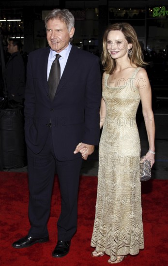Calista Flockhart and Harrison Ford at the Los Angeles premiere of 'Extraordinary Measures' held at
