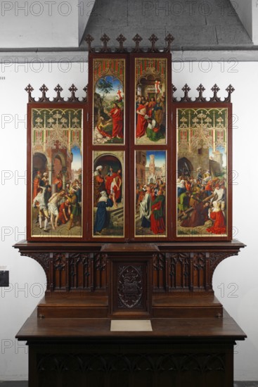 Neo-Gothic altar, Closed state, St., Saint, Saint