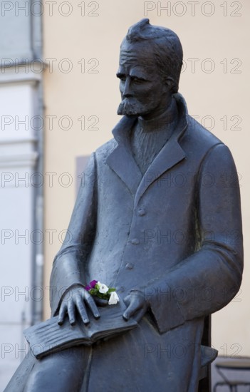 Naumburg, Friedrich Nietzsche Monument on the Holzmarkt