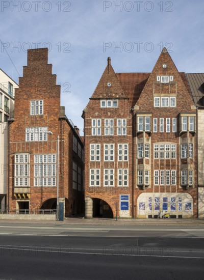 Bremen, Böttcherstraße, Robinson Crusoe House and Atlantis House (view from Martinistraße)