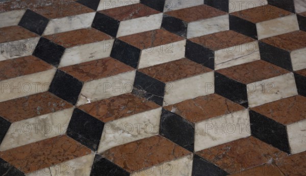 Italy Venice Zanipolo Church -292 coloured marble inlaid floor with ashlar pattern