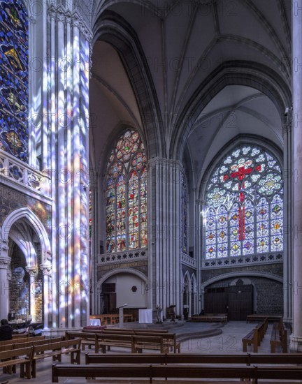 Pontmain, pilgrimage basilica Notre-Dame de Pontmain. Interior. Oblique view through the transept,