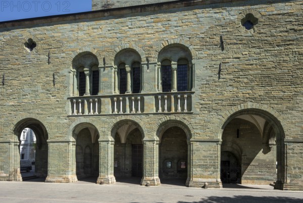 Soest, St Patrokli Cathedral, view from the west, vestibule