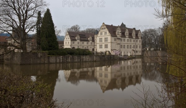 Schwöbber near Hamelin, castle of the von Münchhausen family, view from north-east left Tor tor and