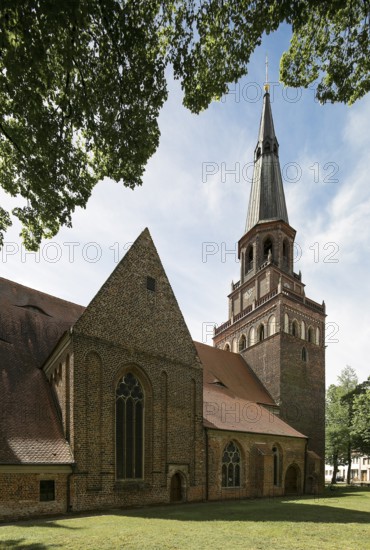 Prettin Krs Wittenberg Bildnr 2051 Stadtkirche v NNO cruciform gothic stepped hall d 14th century