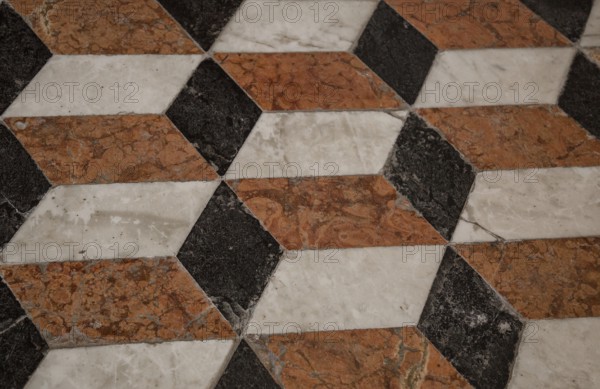 Italy Venice Zanipolo Church -293 coloured marble inlaid floor with ashlar pattern