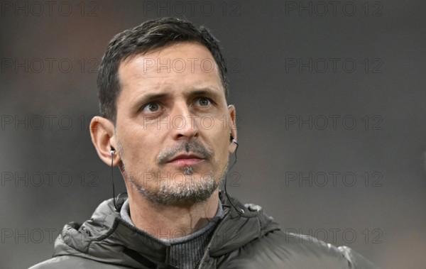 Coach Dino Toppmöller Eintracht Frankfurt SGE, Portrait, Voith-Arena, Heidenheim,