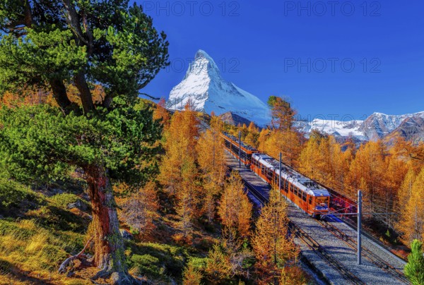 Gornergratbahn on the Riffelberg with Matterhorn 4478m in autumn, Zermatt, Mattertal, Valais,