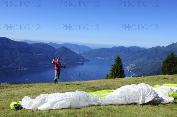 Ticino: Cimetta paragliding launch site on the summit of Locarno on Lake Maggiore