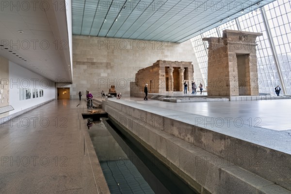 New York. Manhattan. The Metropolitan Museum MET. The temple of Dendur in the Sackler Wing