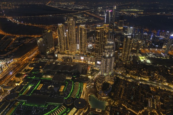 Sunset on the Burj Khalifa, Dubai, United Arab Emirates, Asia