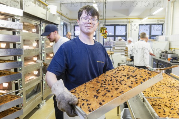 The Schutzverband Dresdner Stollen e. V. is starting intensive preparations for this year's Stollen