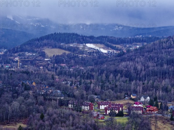 There is artificial snow near Karpacz, Krummhübel, in the lower reaches of the Giant Mountains. The