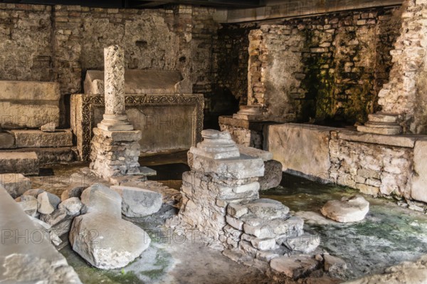 Archaeological excavations from early Christian and Roman times, Basilica Paleocristiana under the