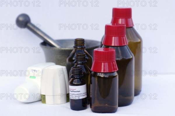 Symbol photo, Gerresheimer AG, glass bottles, inhalers, packaging, Gerresheimer AG supplies a wide