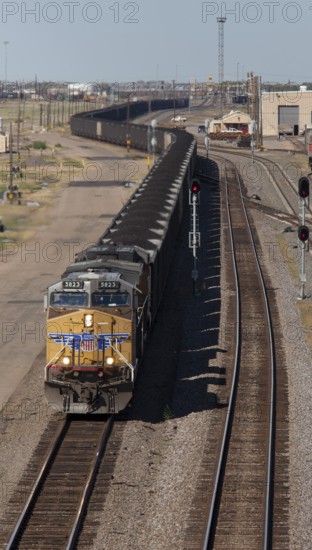North Platte, Nebraska - An eastbound train hauling coal from western strip mines passes through