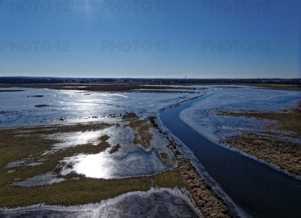Icy river landscape of the Havel floodplain in the Altmark. Aerial view. Havelberg, Saxony-Anhalt,